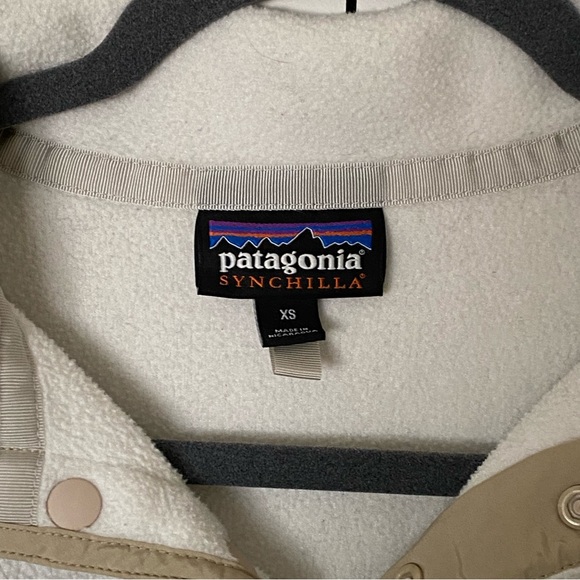 Patagonia Lightweight Synchilla Pullover - Picture 4 of 9